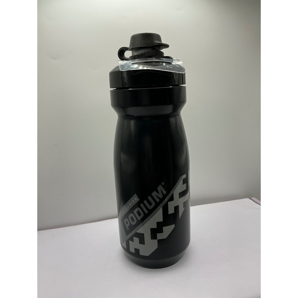 CamelBak Podium Dirt Series 21oz Water Bottle Black Mountain Bike Mud Cap NEW